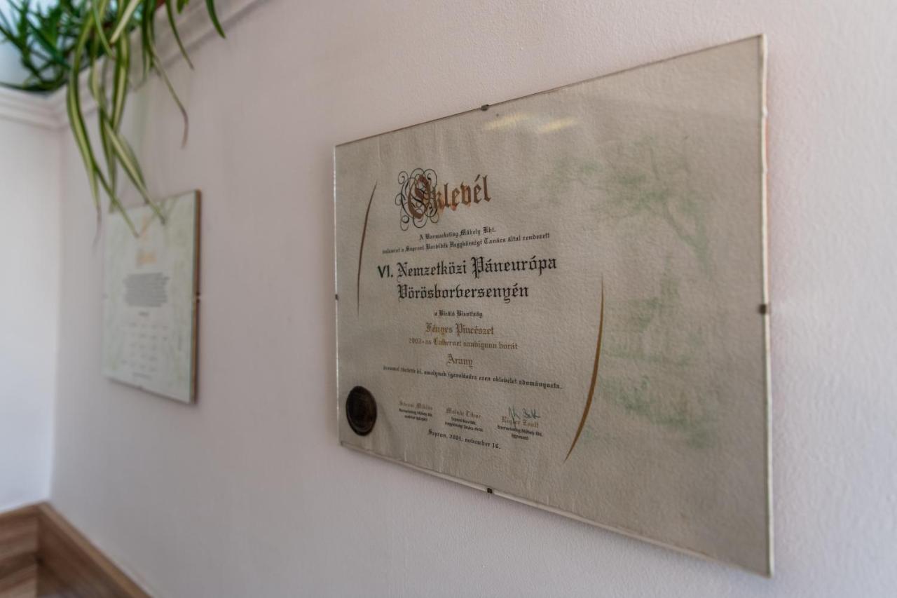 Fenyes Vinorium Bed & Breakfast Sopron Ngoại thất bức ảnh