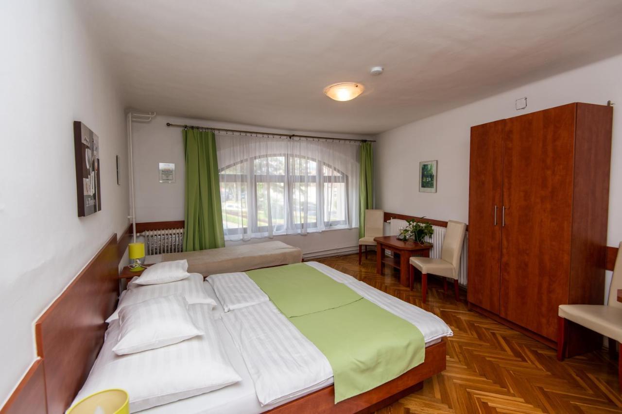 Fenyes Vinorium Bed & Breakfast Sopron Ngoại thất bức ảnh
