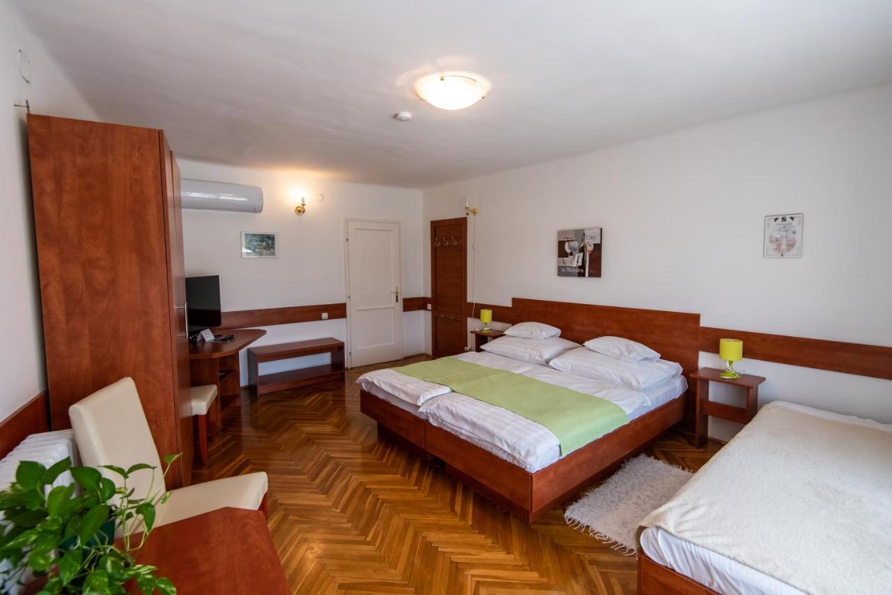 Fenyes Vinorium Bed & Breakfast Sopron Ngoại thất bức ảnh